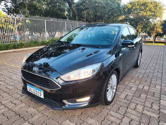 FORD FOCUS 2.0 SE PLUS 16V FLEX 4P POWERSHIFT